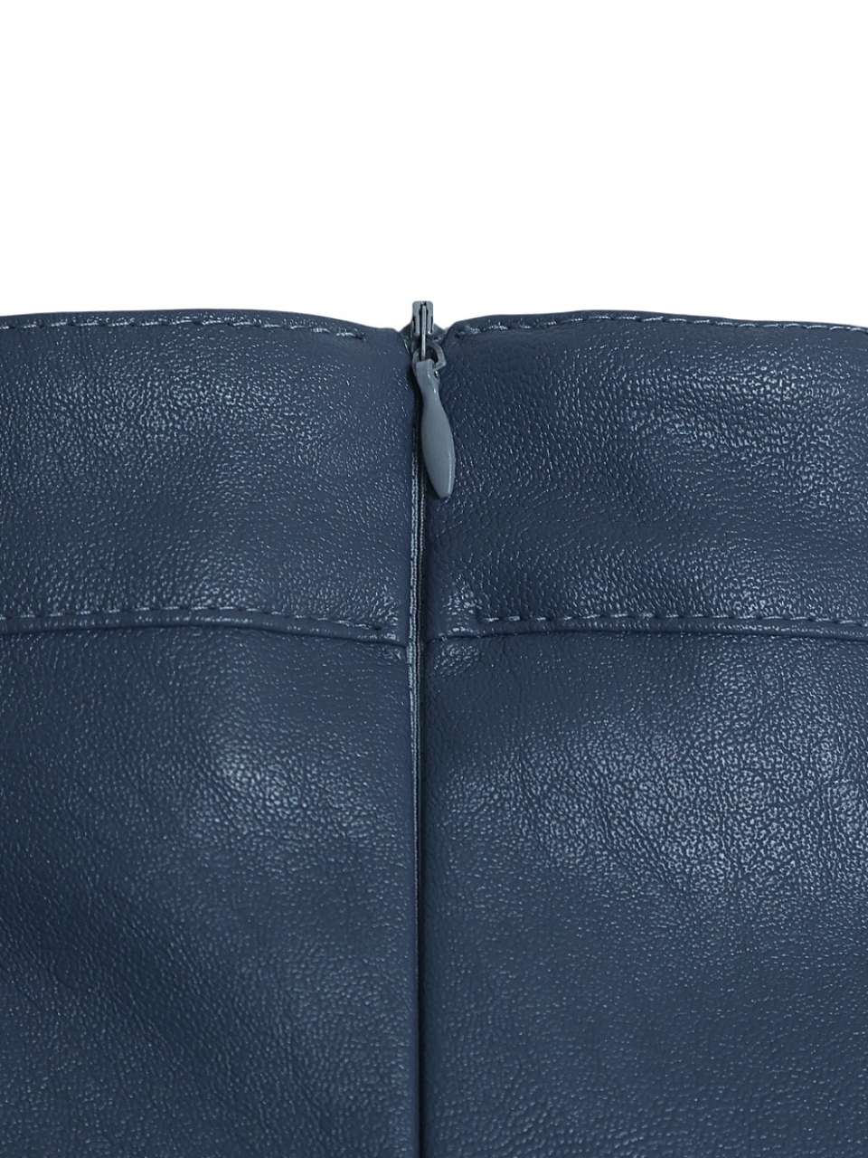 カラーレザースカート☆ニット贈呈 BLUE スタイリングイメージ4