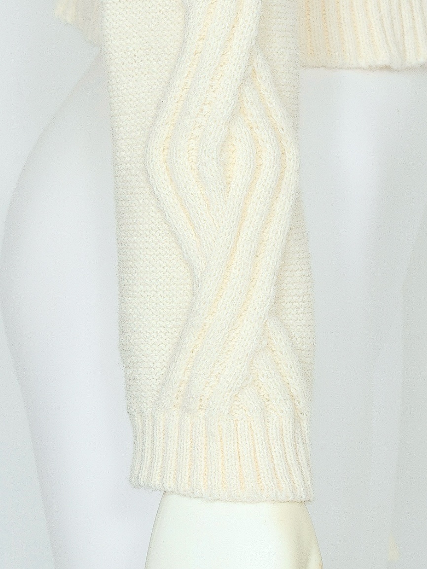 チェリーケーブルカーディガンIVORY スタイリングイメージ8