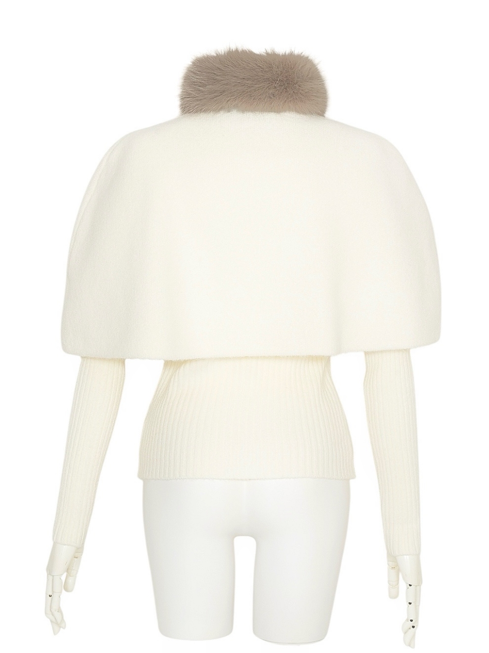 3WAYファーケープニットセットアップIVORY スタイリングイメージ5