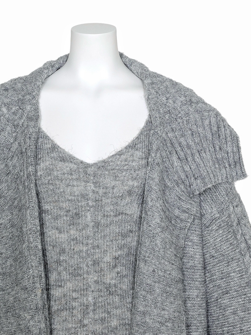 MiaウールケーブルロングセットアップGRAY スタイリングイメージ6