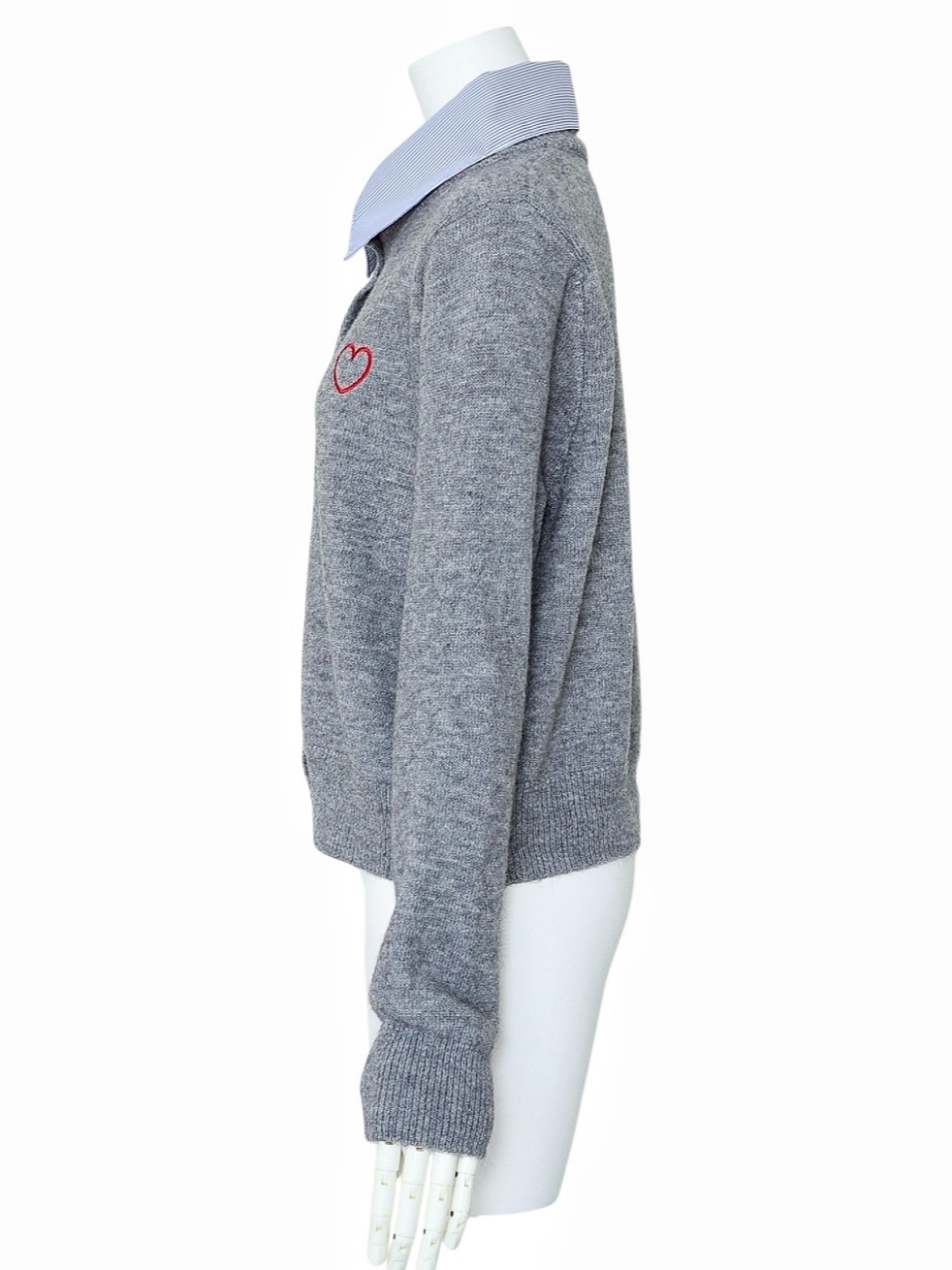 襟付ハートカーディガンGRAY スタイリングイメージ2