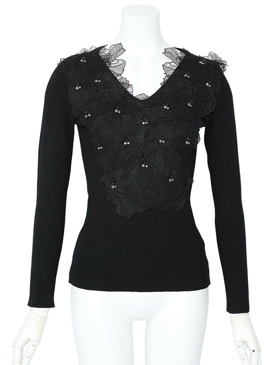 ビジューフラワーチュールレースニットBLACK スタイリングイメージ1