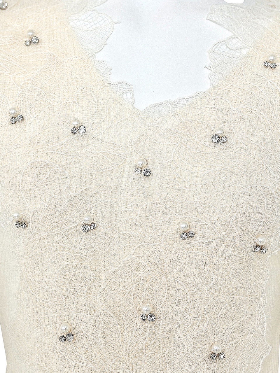 ビジューフラワーチュールレースニットIVORY スタイリングイメージ6