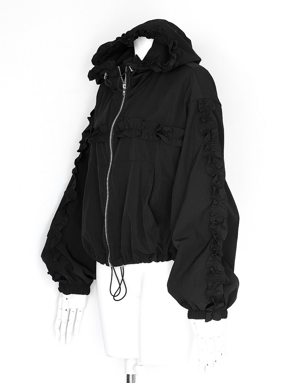 クララフリルシャカシャカパーカーBLACK スタイリングイメージ2