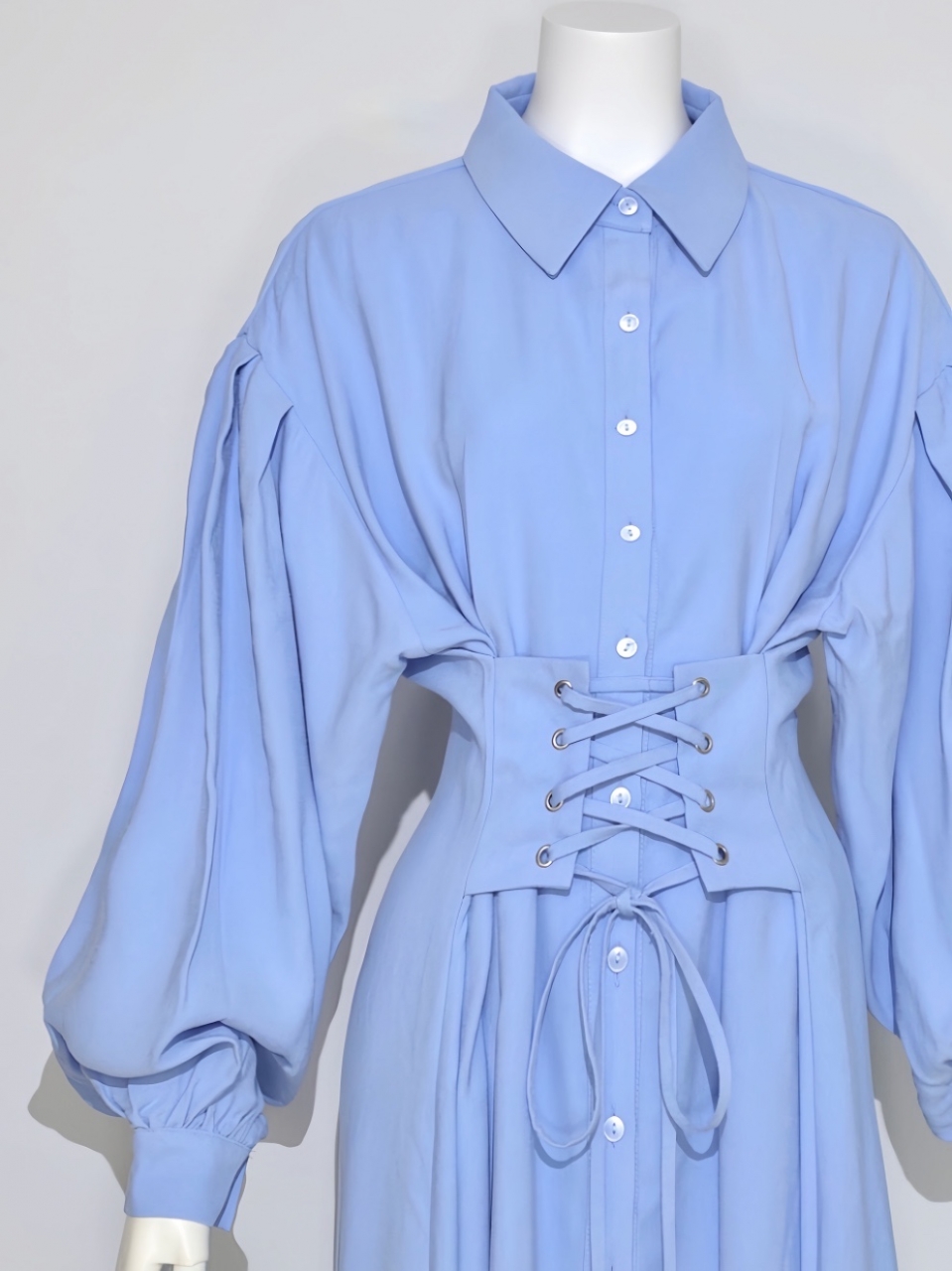 LUXEレースアップコルセットドレスBLUE スタイリングイメージ4