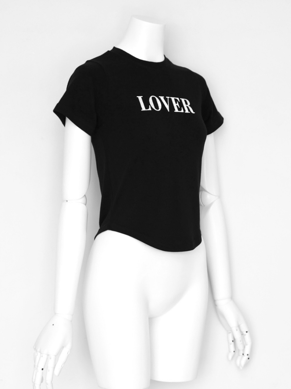 LOVER T BLACK スタイリングイメージ2