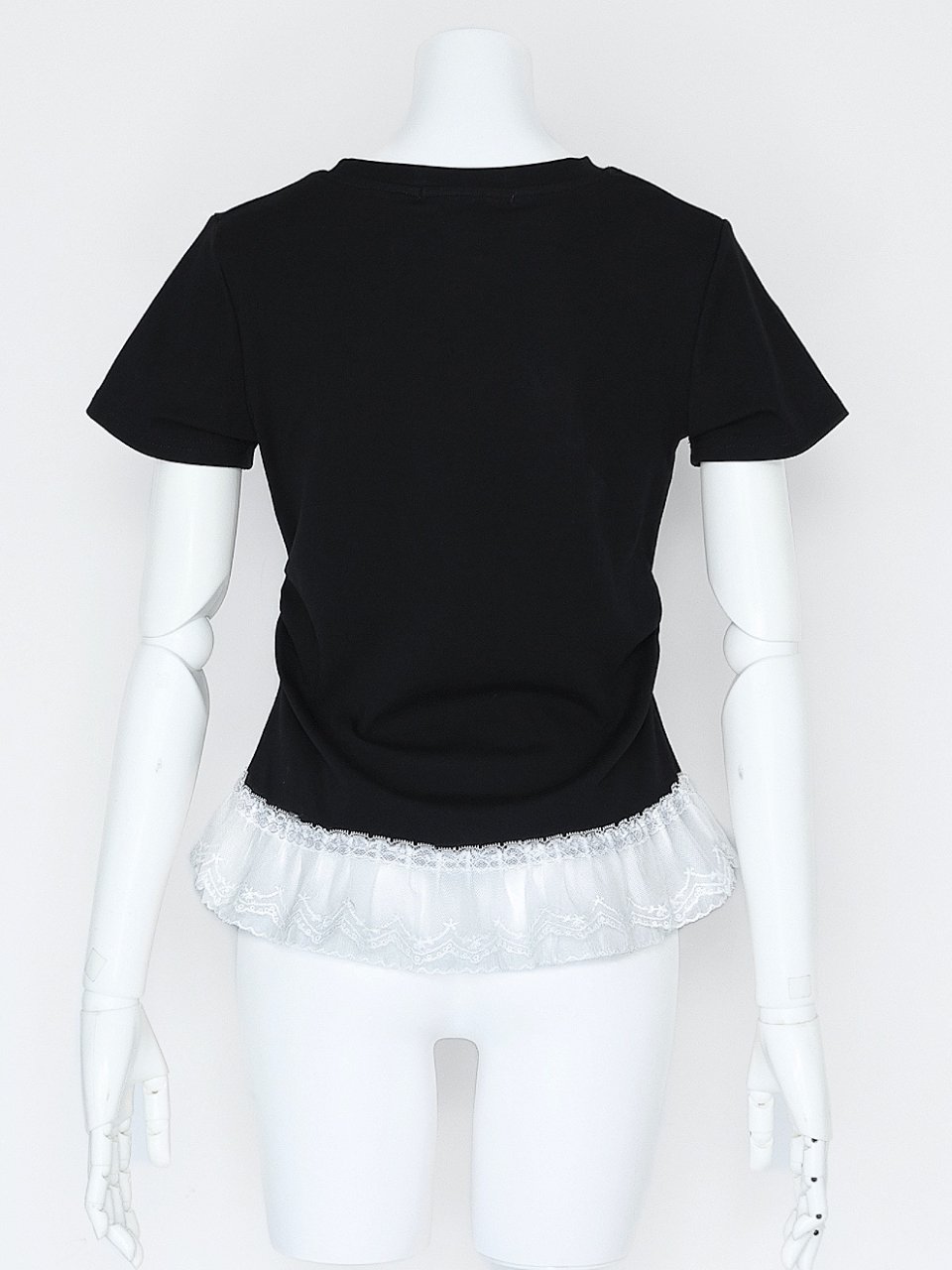 レースフリルシェイプTシャツBLACK スタイリングイメージ4
