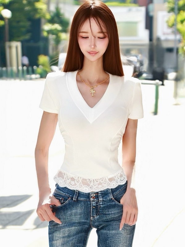 レースフリルカーヴィVトップスWHITE