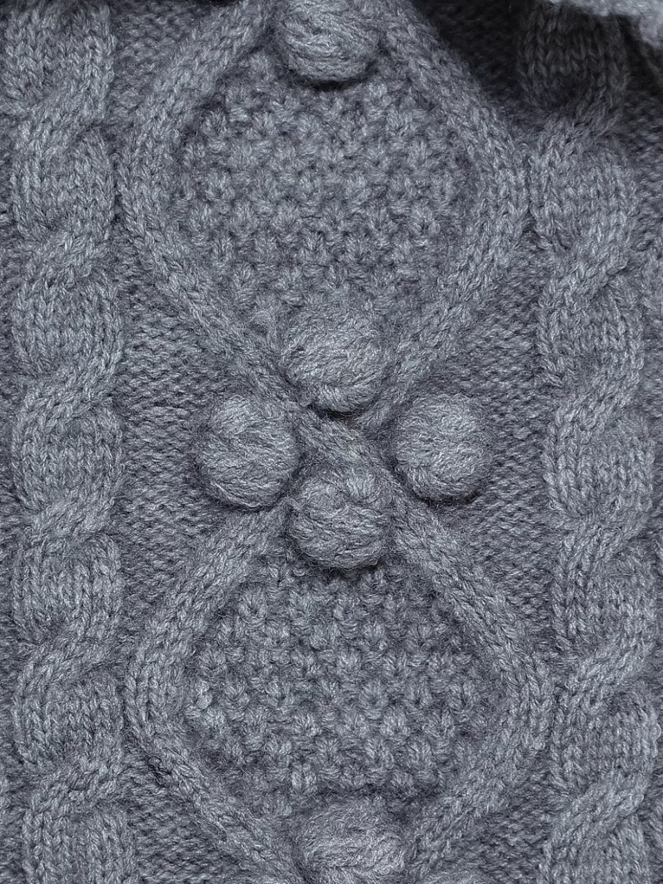 ロイヤルラッフルアランニット スタイリングイメージ7