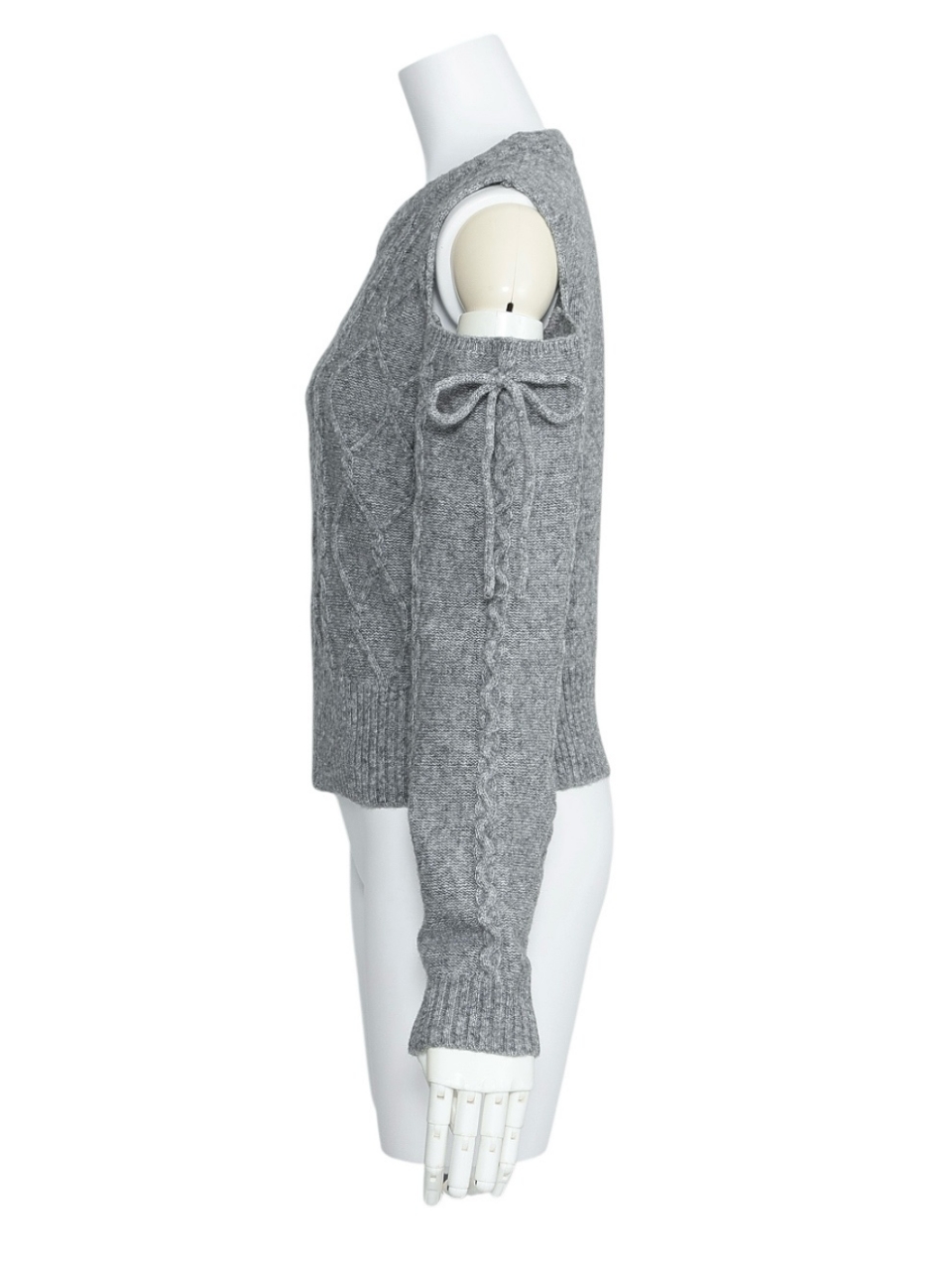 リボンカットケーブルWOOLニットGRAY スタイリングイメージ2
