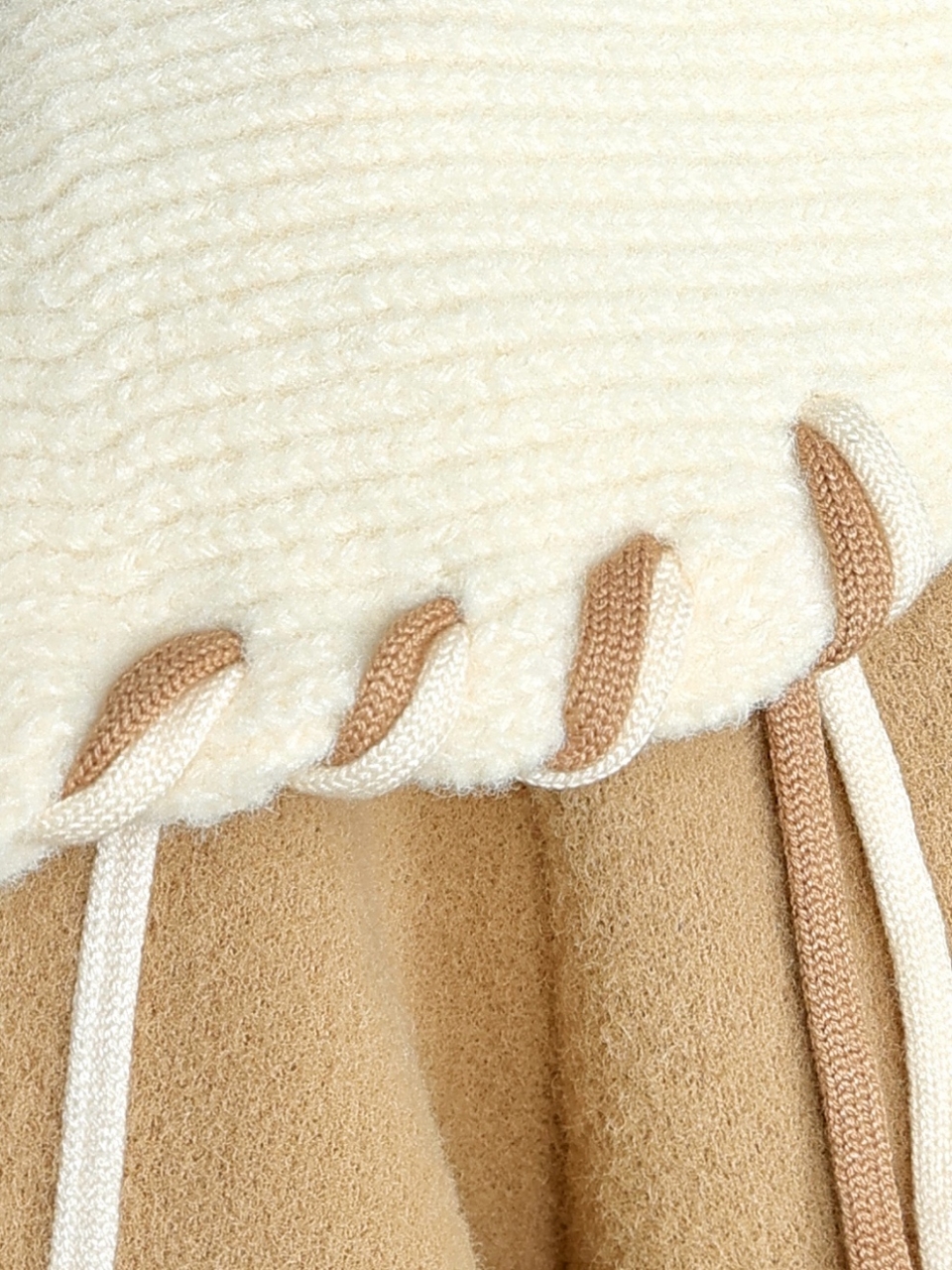 ケープカラーパイピングブルゾンMILKTEA スタイリングイメージ6