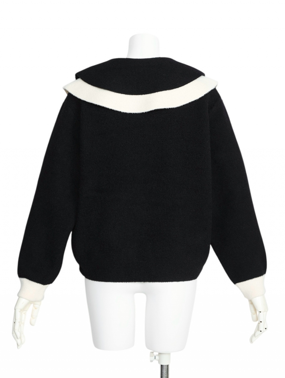 バイカラークロエブルゾンBLACK スタイリングイメージ3