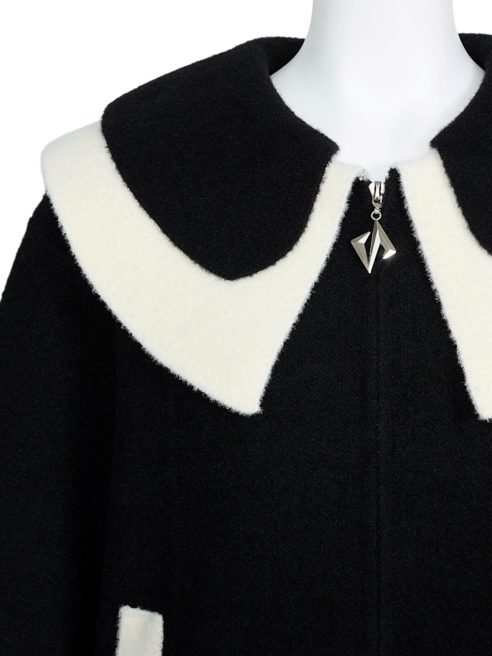 バイカラークロエブルゾンBLACK スタイリングイメージ5