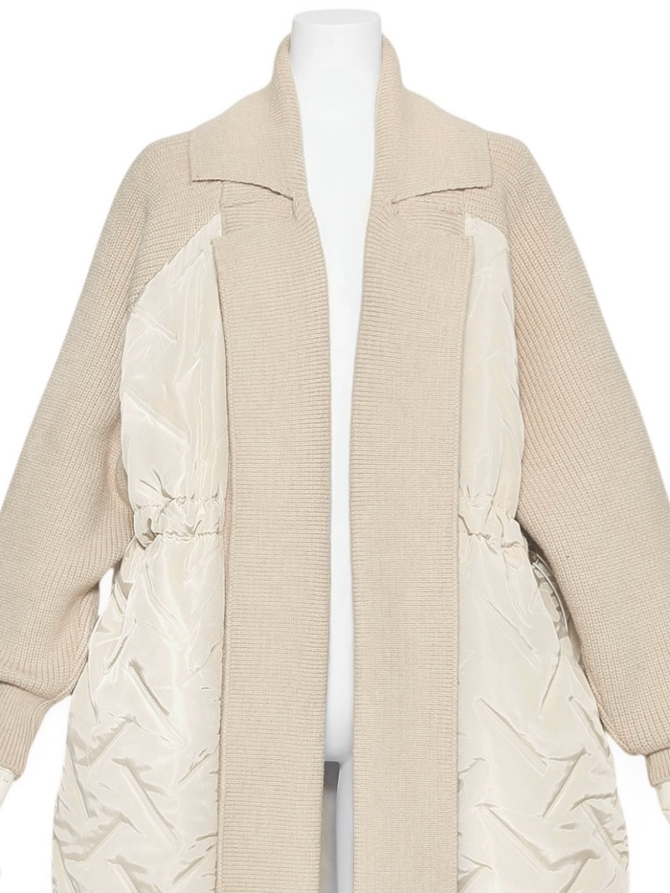 キルティングダウンニットコートCREAM スタイリングイメージ4