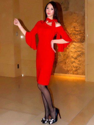 アンジェリーナREDドレス