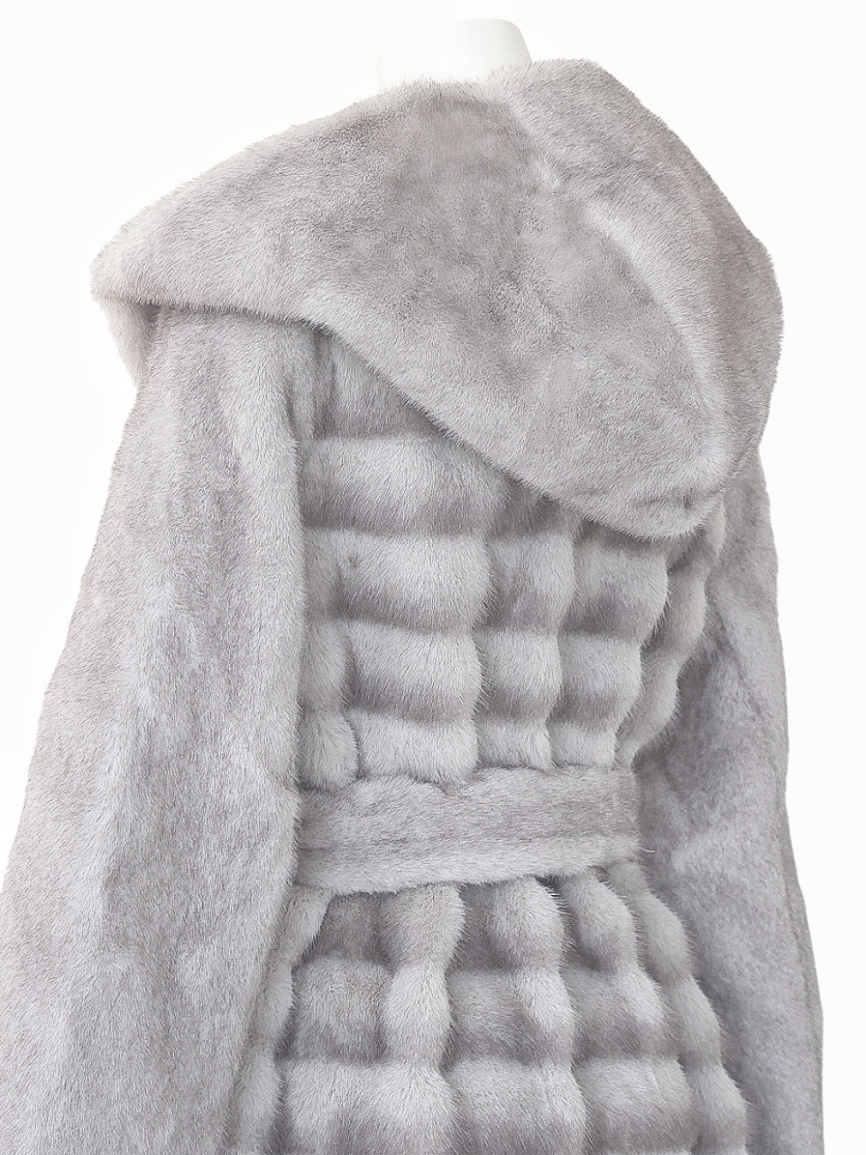 ☆再販予約31日23時迄☆LADYフェイクチンチラミンクファームートンコートGRAY スタイリングイメージ5